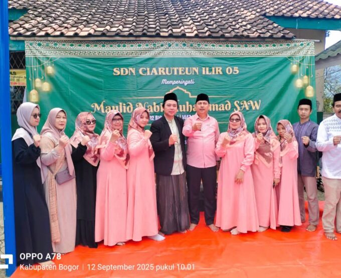 Peringatan Maulid Nabi Muhammad SAW